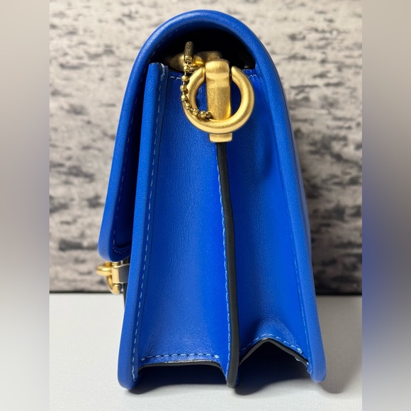 NWT Coach Hero Crossbody Bag in Glovetanned Leather Blue Fin C8441 - Picture 5 of 15